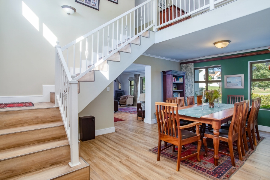 4 Bedroom Property for Sale in Boschenmeer Golf Country Estate Western Cape